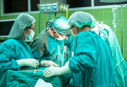 Фондът за лечение на деца ще води чужди лекари у нас