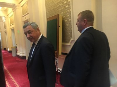 Приключи срещата между ГЕРБ и „Обединени патриоти“
