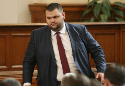 Делян Пеевски с ключова позиция срещу вторичното разграбване и източване на КТБ!