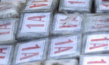 Над 15 кг дрога заловиха на Капъкуле в ТИР, влязъл от България