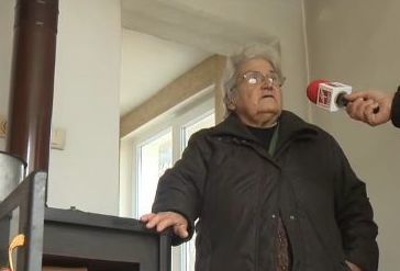 Оставиха възрастни хора без дърва, ще празнуват Коледа на студено?