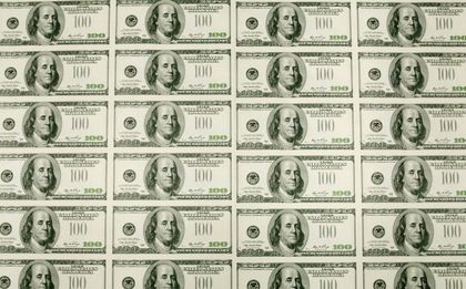 Разследват федерацията на Литва за отклоняване на милиони