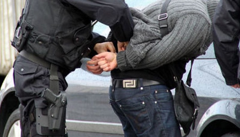 Арестуваха извратен кондуктор, блудствал с пътничка в Пловдив