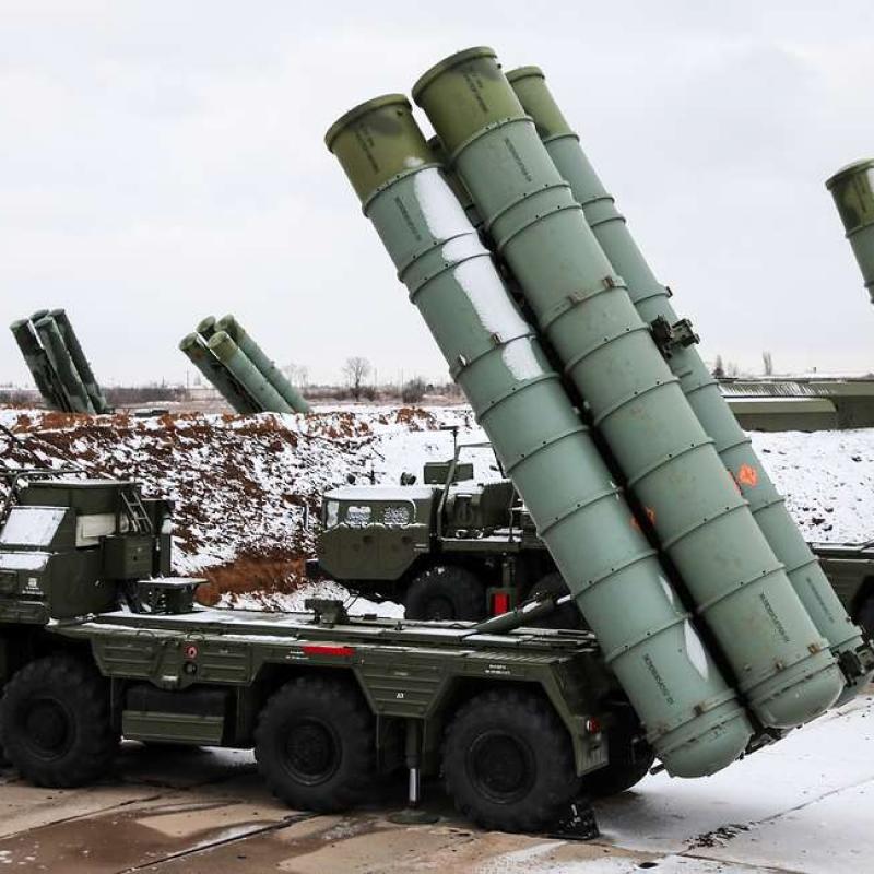 РИА Новости: Турция няма намерение да се отказва от покупката на руските С-400