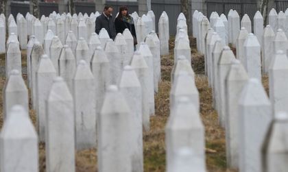 Съд: Холандия отчасти отговорна за над 300 жертви в Сребреница