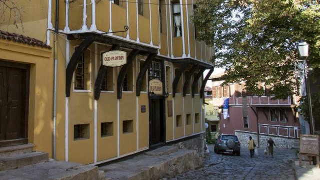 Канят граждани на дебат за бариерите в Стария град