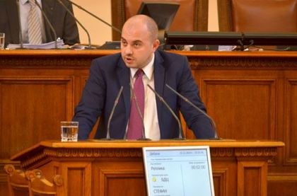 БДЦ поиска от Лукарски реформи и в икономиката