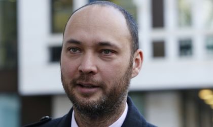 Втора задочна присъда за сина на сваления президент на Киргизстан