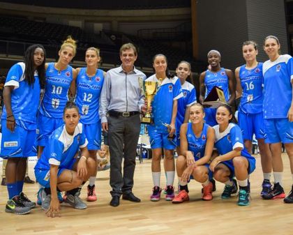 "Сините феи" напускат Европа след загуба в Русия