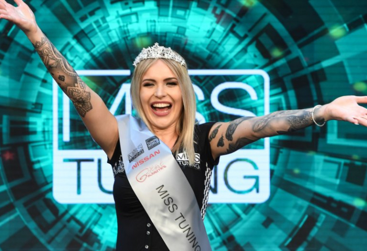 Вижте сексапилната победителка в конкурса Miss Tuning 2019 (СНИМКИ/ВИДЕО)