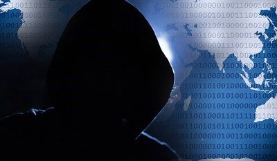 Хакери пуснаха порно на информационно табло на жп гара във Вашингтон