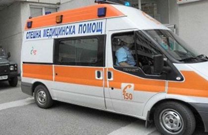 Газова бутилка изгори лицето, корема и ръцете на банскалия