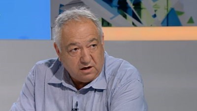 Кризисен щаб наблюдава язовирите, кметове се крият да не ги глобят