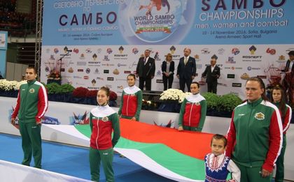 Министър Кралев откри Световното по самбо