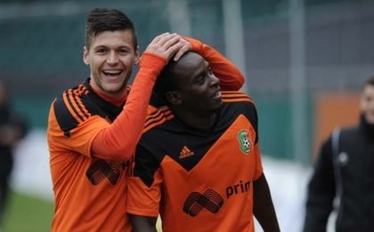 След треньора, Стяуа иска да вземе и звездата на Литекс