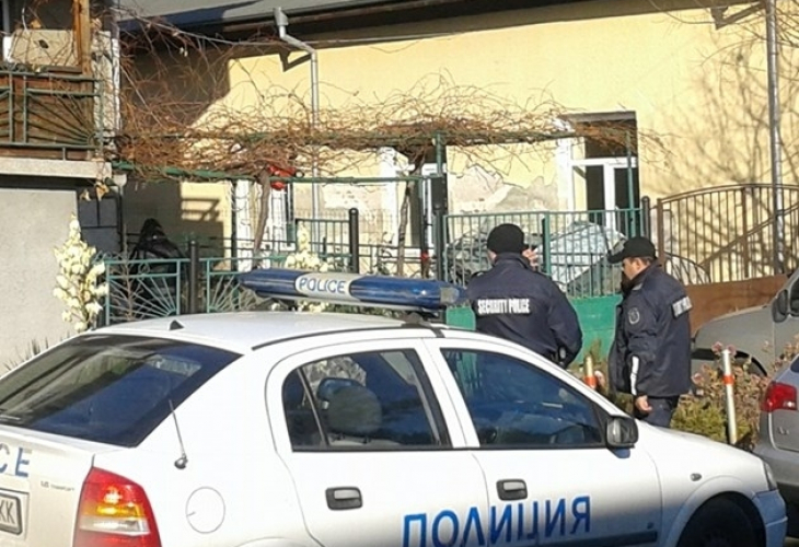Пак безчинство! Край местността „Лиляшка могила“ цигани помляха от бой Серьожа