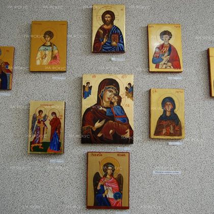 Иванка Делева, РИМ-Бургас: От 2014 година започна нашата кампания за събиране на дарения за реставриране на икони