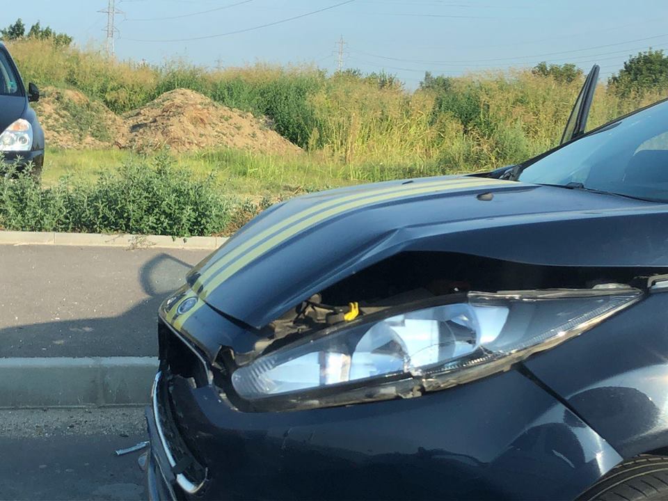 Полиция и линейка на Коматевско шосе в Пловдив (СНИМКИ)