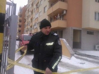 Нападнаха млада жена в квартирата й на бул. "Васил Априлов"