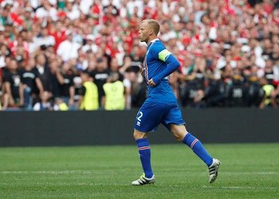 За справка на футболните спецове у нас - Исландия има само 75 професионалисти