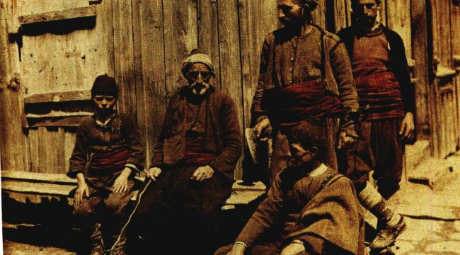 Помашката Коледа: живот в сърцето на Родопите.