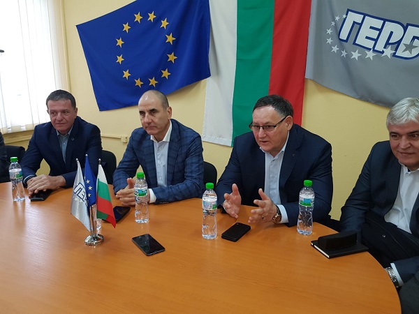 Шумен: Цветан Цветанов се срещна с актива на ГЕРБ във Велики Преслав