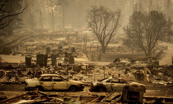 Броят на жертвите при пожара в Калифорния расте