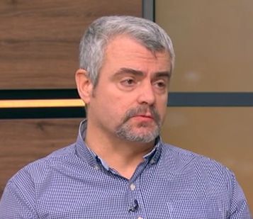 Д-р Миндов: Грипът се развива мълниеносно и мачка като валяк