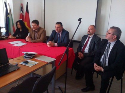 Прокурори от Окръжна прокуратура-Пловдив изнесоха лекции по безопасно поведение на пътя пред 4 419  единайсетокласници от областта