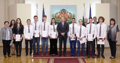 Ново признание за учениците, които прочуха Варна в НАСА! Президентът Румен Радев ги прие в Гербовата зала