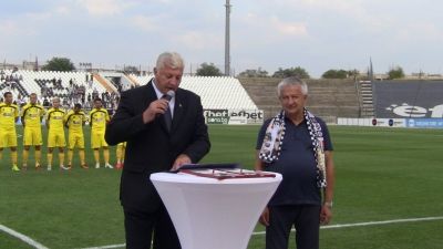 PlovdivDerbyTV: Бойко Борисов с поздравително писмо по случай юбилея на Локомотив