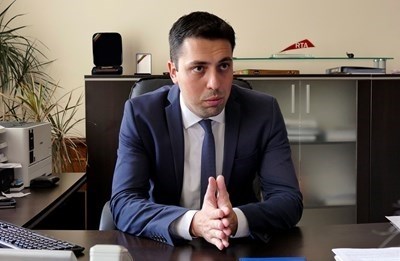 Евгени Крусев: Ремонтираме 50 000 кв. м около ул. 