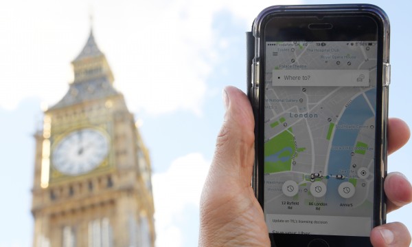 Взимат лиценза на Uber в Лондон, ще има обжалване