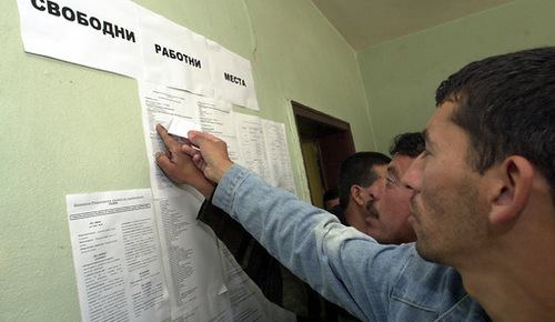 Безработицата през март е 9.9%