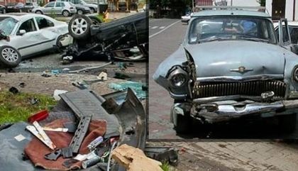 Пенсионер побесня! Потроши с "Волга-21" 12 скъпарски джипа и лимузини на... общинари