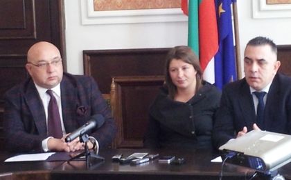 Кралев: Приоритетно се финансират 14 родни федерации