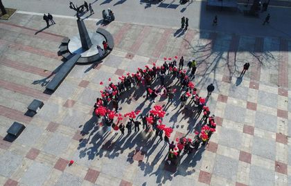 Старозагорски младежи организират кампания за любовта