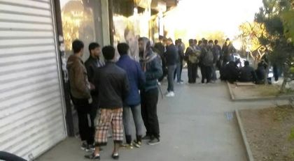 Докога бежанци ще пикаят под прозорците ми
