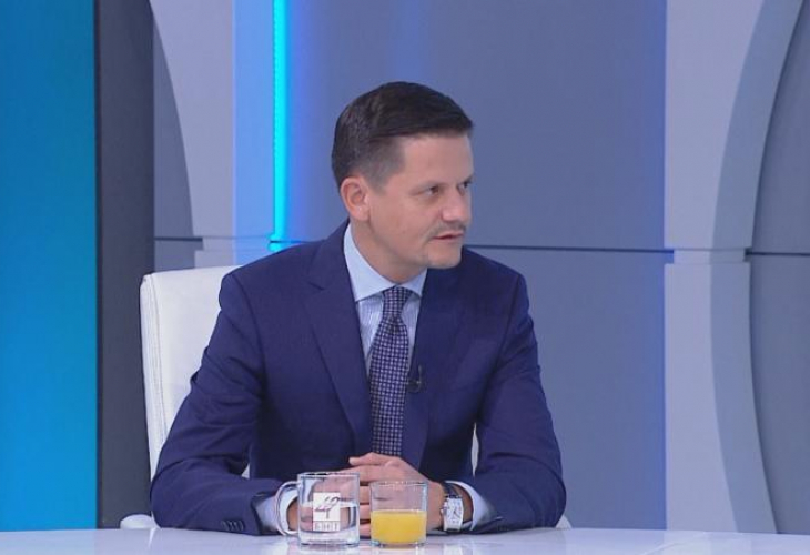 Голяма далавера: Пускат ви есемеси и искат пари за спиране на абонамент