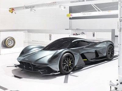 Aston Martin за 3 млн. долара! (СНИМКИ)