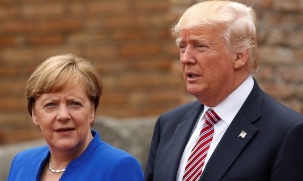 Меркел несъгласна с Тръмп за търговския излишък на Берлин