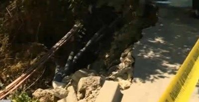 Пропадна част от пътя за Златни пясъци