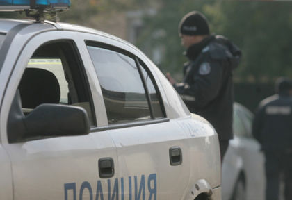 Освирепял мъж се барикадира, въоръжен до зъби в дома си, Велинград на косъм от страшна трагедия