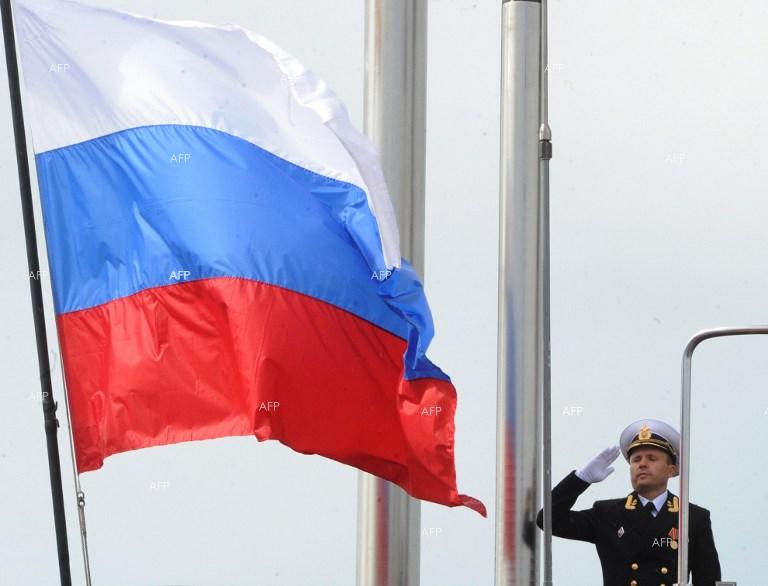 ВЗГЛЯД: Появата на руския флаг в катедралата в Солсбъри се счита за провокация