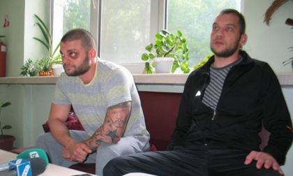 Изписват двама от пребитите в Раднево: Благодарим на всички, които ни подкрепиха СНИМКА