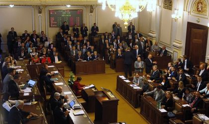 В Чехия обсъждат референдум за излизане на Чехия от ЕС