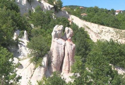 Каква е легендата, която се крие зад внушителната