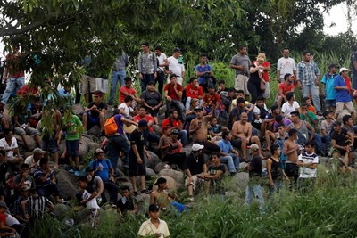 Тръмп: Оценяваме усилията на Мексико да блокира мигранти на южната си граница