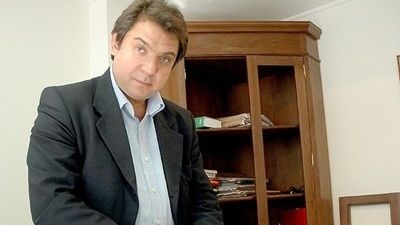 Съдят скандалния ЧСИ Атанас Атанасов
