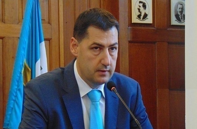 Кметът поздрави пловдивчани за празника: Градът ни отново е символ на промяната и развитието